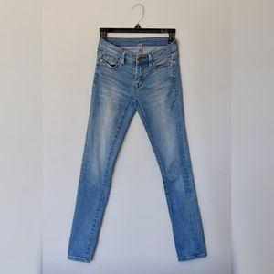 💕urban outfitters BDG twig mid rise light jean